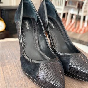 White House Black Market Black Textured Heels